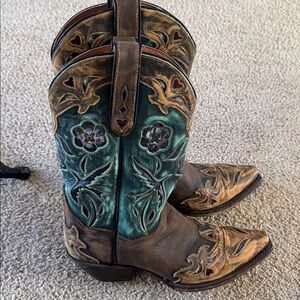 Embroidered  DAN POST Western Cowboy Boots